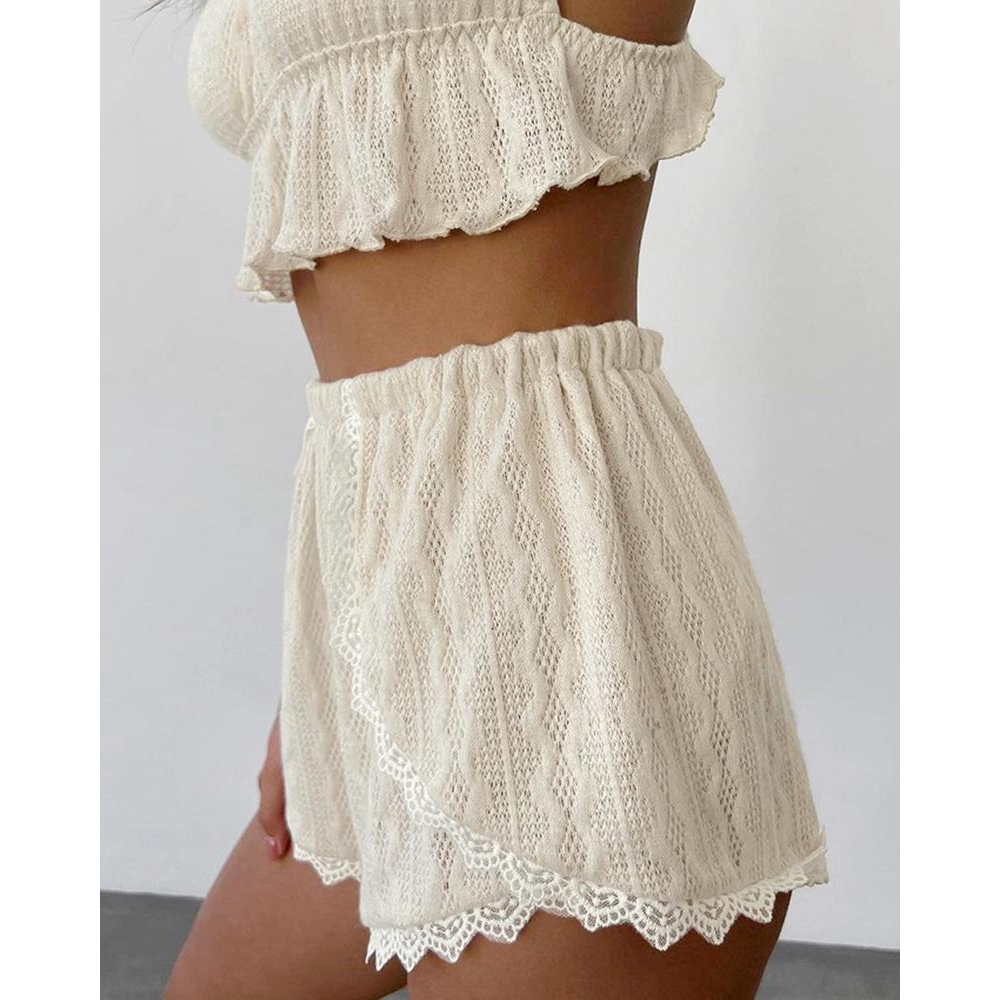 Koronkowe wykończenia Ruffle H – Lace Trim Cami recenzja i cena