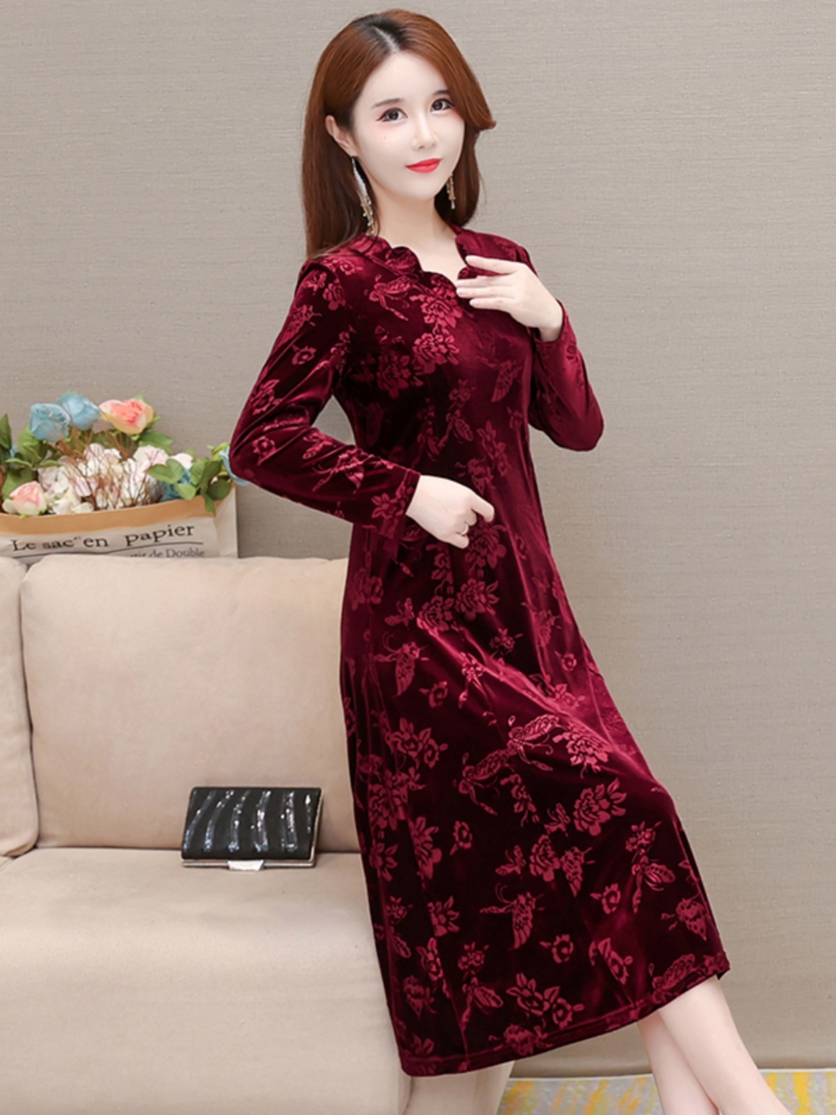 Elegancka aksamitna sukienka z – Women Fashion Over The Years recenzja i cena